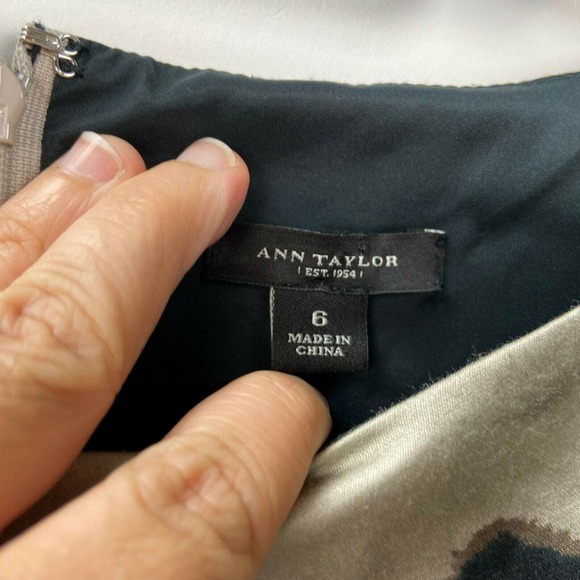 Ann Taylor 6 Womens Beige Black Print Sleeveless Sheath Dress - Picture 4 of 6